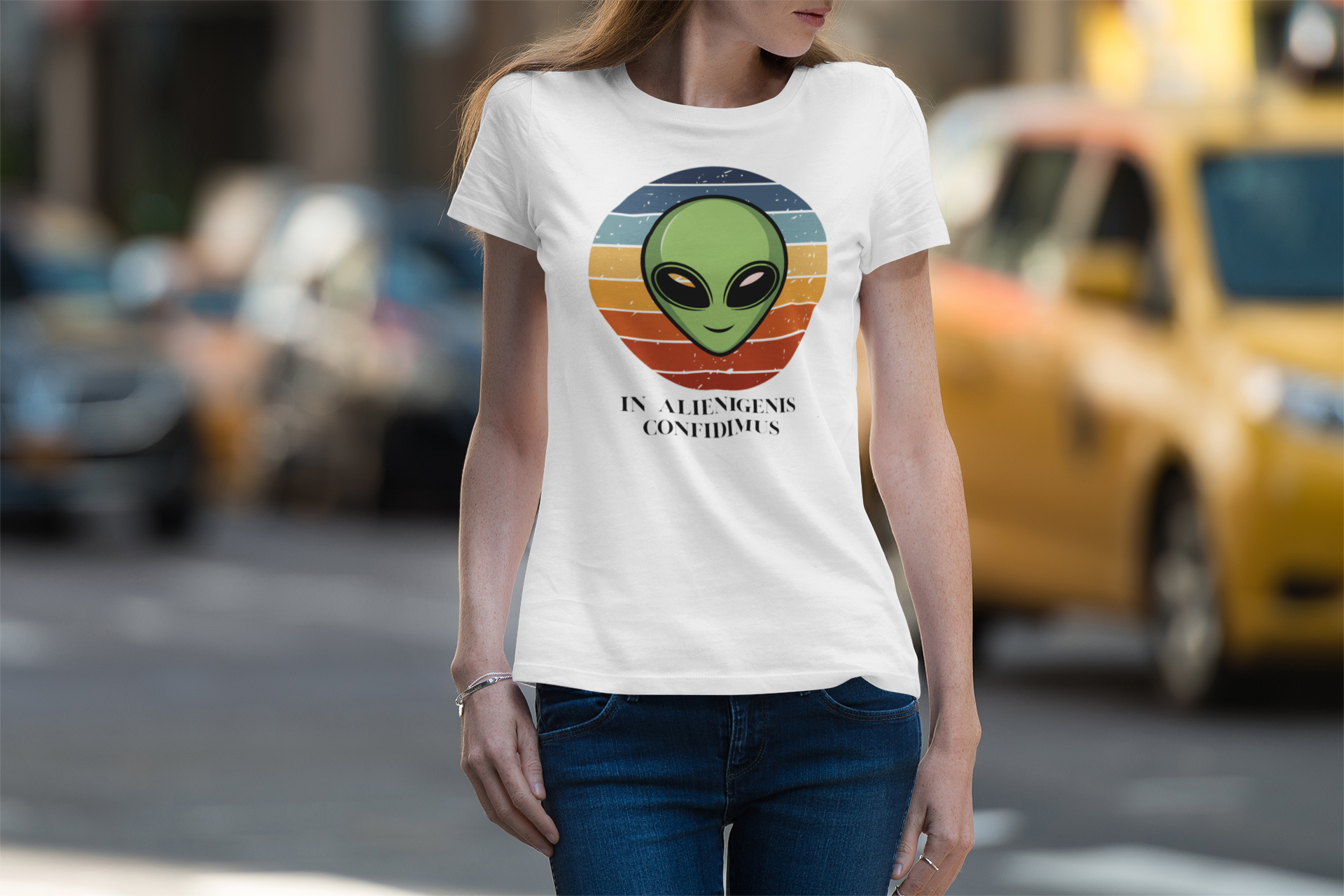 Alien Head T‑Shirt — 'In Omnigens Confidimus' Retro Striped Sci‑Fi Tee